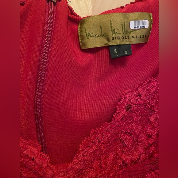 Nicole Miller Sexy Red Lace Dress Event Holiday Homecoming Date Night Size Small - Picture 5 of 11